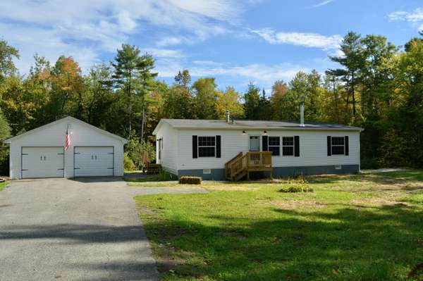 456 Hampden RD, Carmel, ME 04419