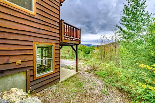 Newry, ME 04261,18 Thunder Ridge RD