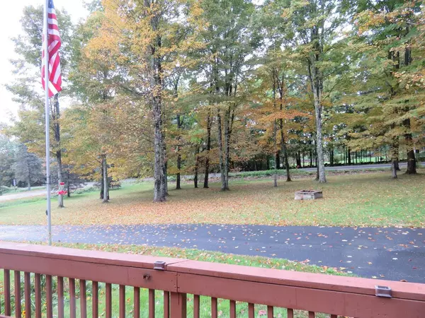 Sidney, ME 04330,4 Blue Ridge Drive East