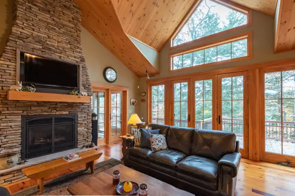 Rome, ME 04963,187 Peninsula DR