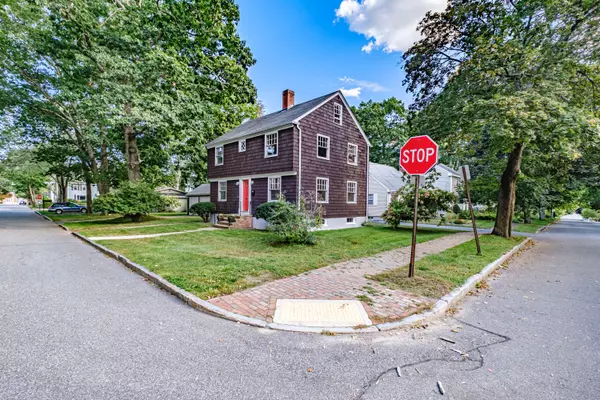 Portland, ME 04102,56 Elizabeth RD