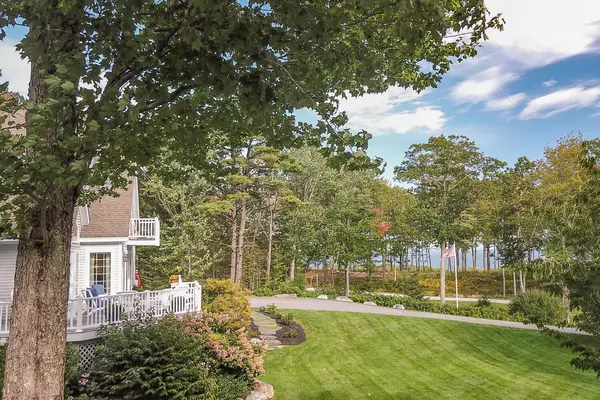 Rockport, ME 04856,6 Lexington LN