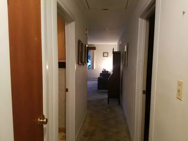 South Portland, ME 04106,62 Granby RD