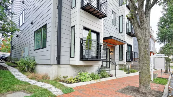 5 Cumberland AVE #3, Portland, ME 04101