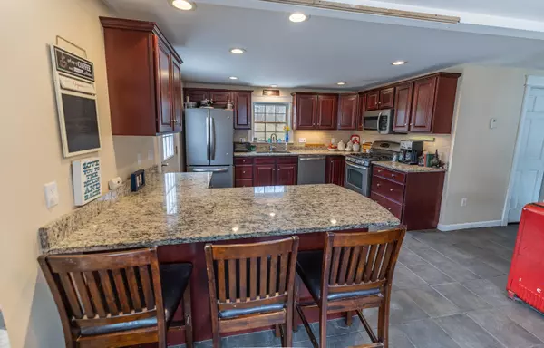 Waterville, ME 04901,17 Franklin ST