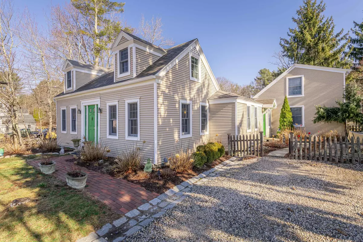 Kennebunk, ME 04043,138 Port RD