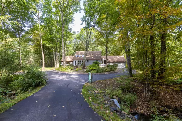 Kennebunk, ME 04043,298 Alewive RD