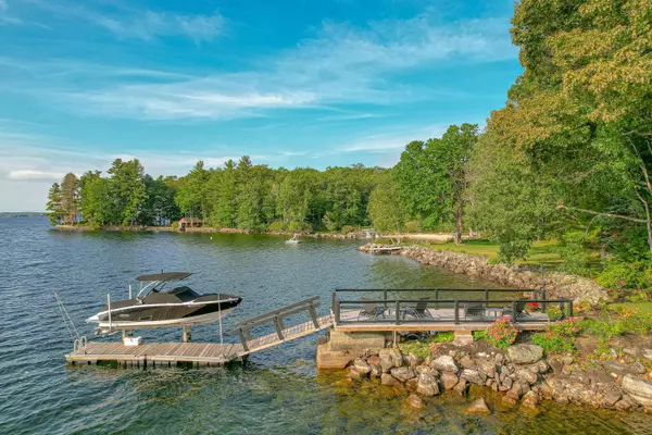 Raymond, ME 04071,13 Sandlake DR