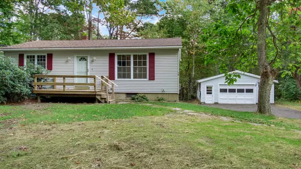 58 Meadowbrook RD, Phippsburg, ME 04562