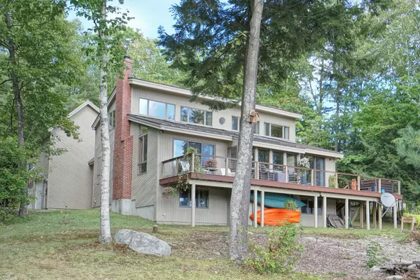 30 Hawk Ridge RD, Harrison, ME 04040