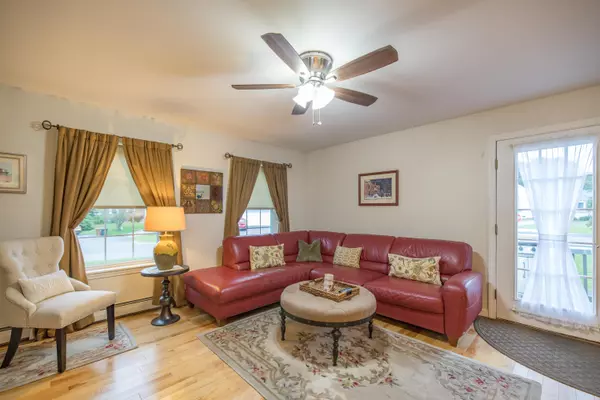 Saco, ME 04072,2 Chelsea CIR