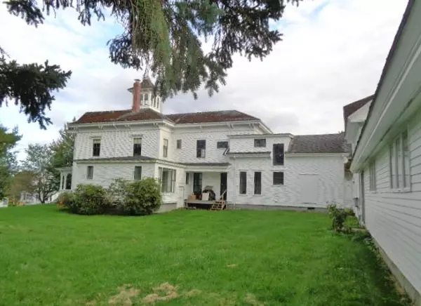 Milbridge, ME 04658,133 Main ST