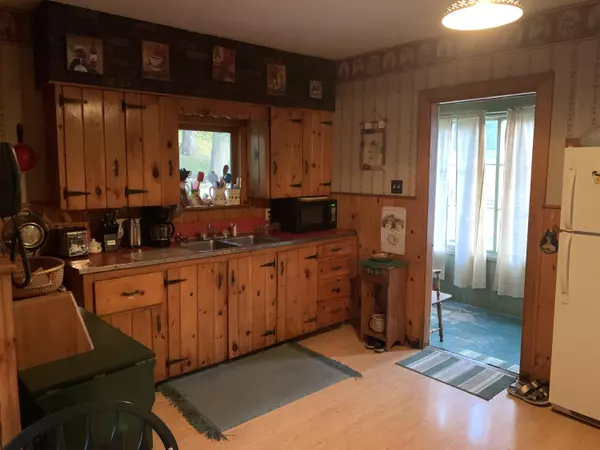 Millinocket, ME 04462,69 Maine AVE