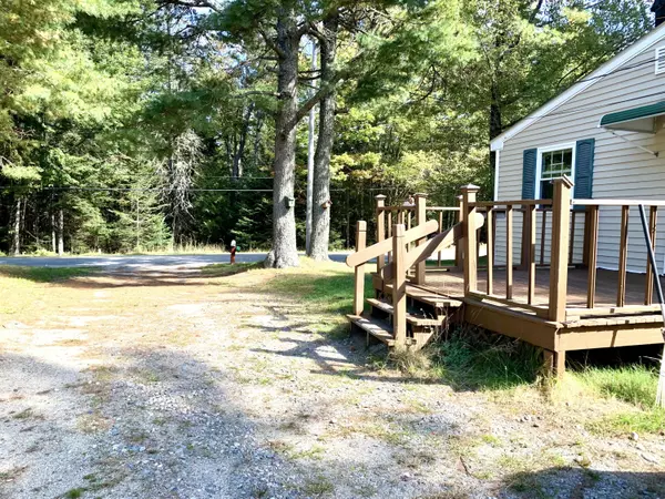 Machias, ME 04654,428 Court ST