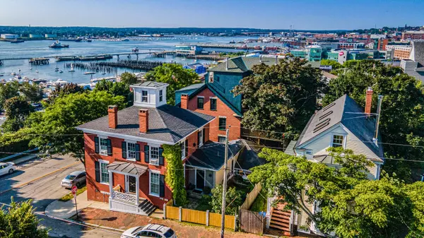 2 Atlantic ST, Portland, ME 04101