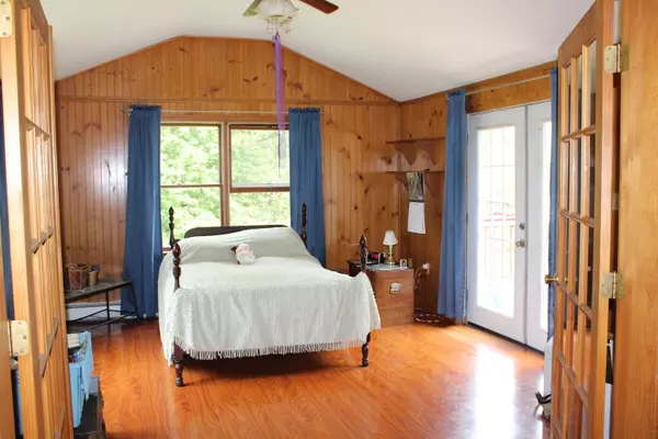 41 York Woods RD, South Berwick, ME 03908