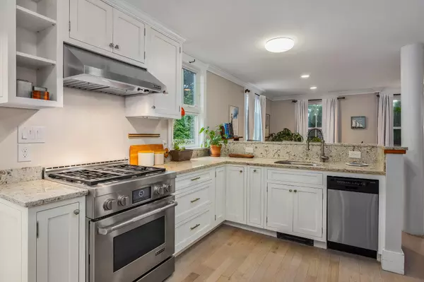 Kittery, ME 03905,103 Pepperrell RD