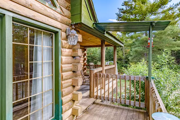 Stow, ME 04037,337 Union Hill RD