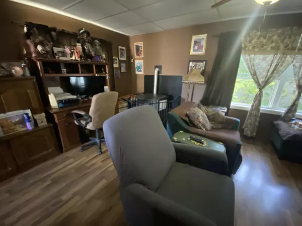 Fort Kent, ME 04743,27 Elm ST