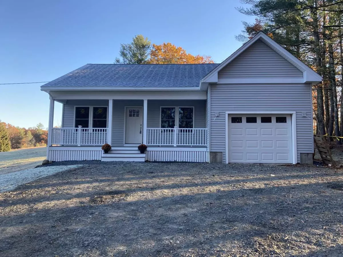 North Berwick, ME 03906,142 Maple ST
