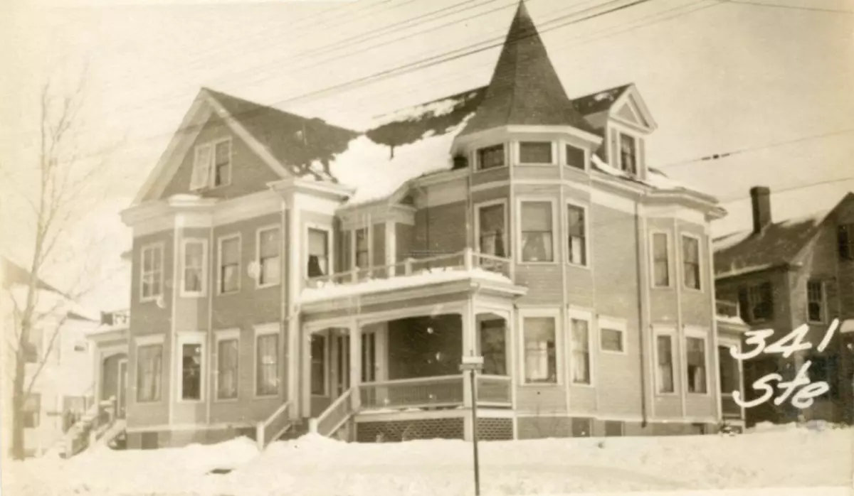 Portland, ME 04103,365 Woodford ST