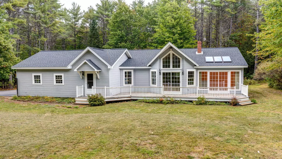 Hartford, ME 04220,20 Pine Shore DR