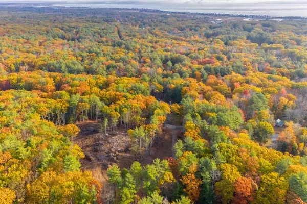 Ogunquit, ME 03907,25 Autumn River LN