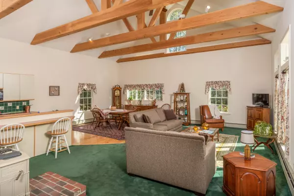 Waldoboro, ME 04572,1627 Wagner Bridge RD