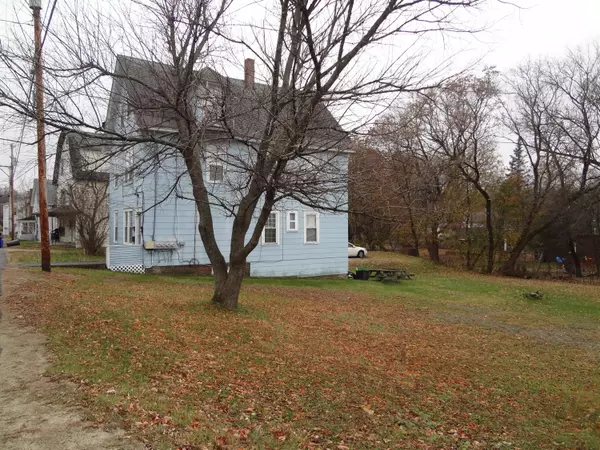 Mexico, ME 04257,55 Roxbury RD