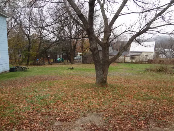 Mexico, ME 04257,55 Roxbury RD