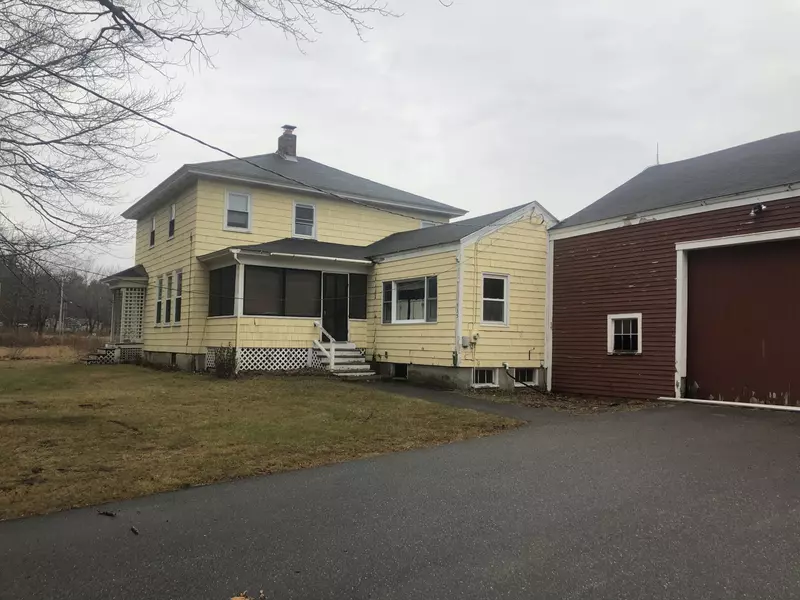 535 Goodwins Mills RD, Dayton, ME 04005