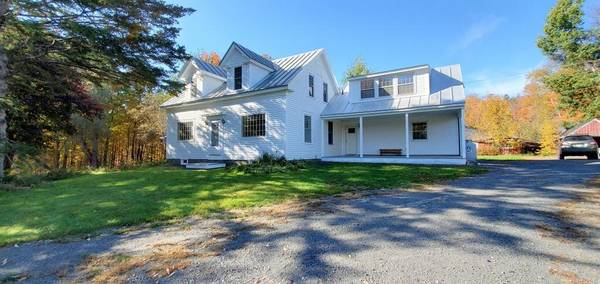 443 Webster RD, Farmington, ME 04938