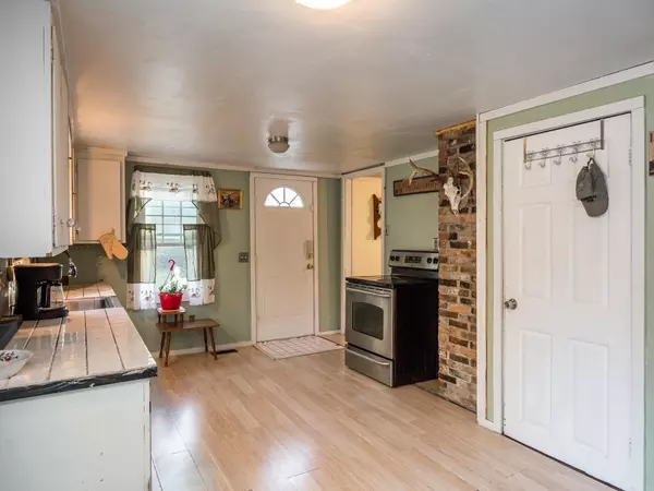 Norway, ME 04268,224 Harrison RD