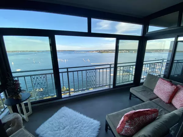 Portland, ME 04101,45 Eastern Promenade #8D