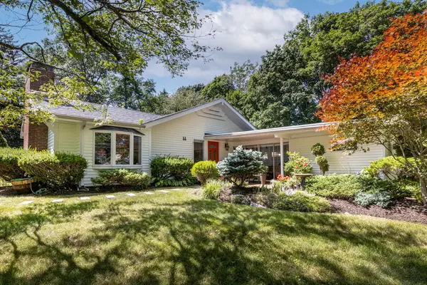 South Portland, ME 04106,54 Adelbert ST