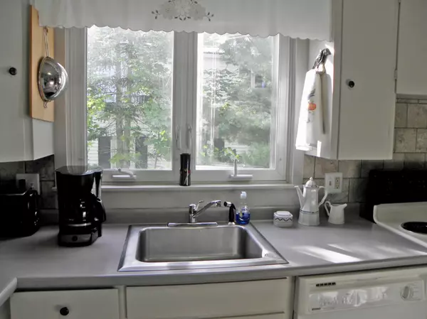 Waterville, ME 04901,50 Boutelle AVE