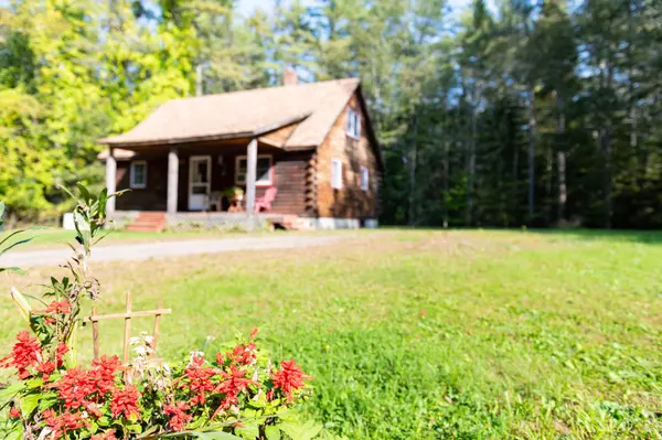 337 Princes Point RD, Brunswick, ME 04011