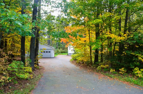 West Gardiner, ME 04345,4 Mary ST