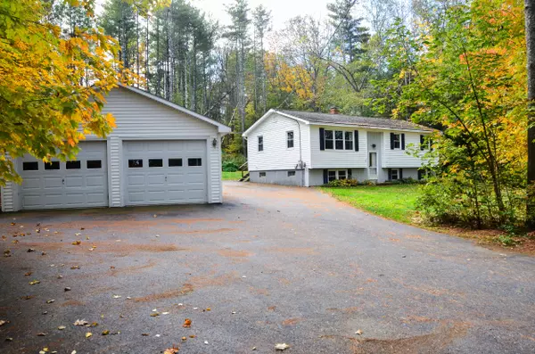 West Gardiner, ME 04345,4 Mary ST