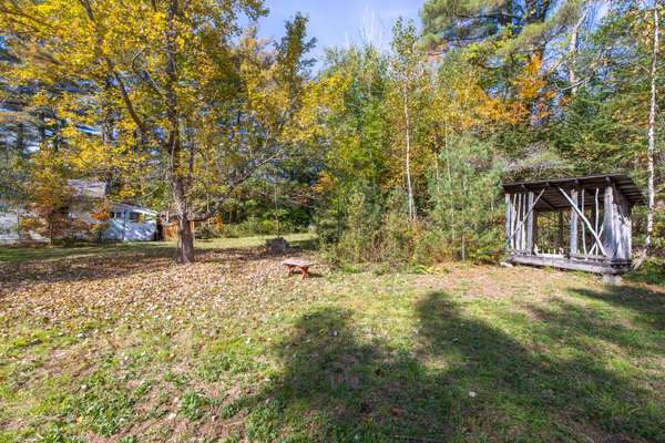 Monmouth, ME 04265,11 Clifton DR