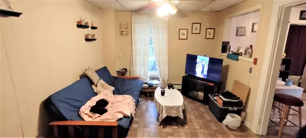 East Millinocket, ME 04430,15 Main ST