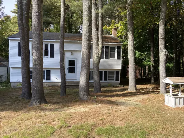 212 Parker Farm RD, Buxton, ME 04093