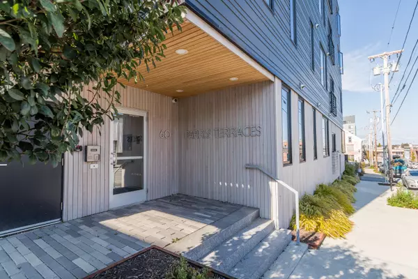Portland, ME 04101,60 Parris ST #204