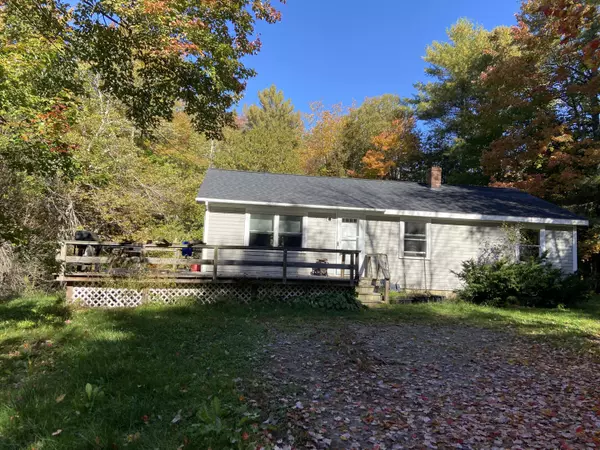 Waldoboro, ME 04572,9 Balsam DR