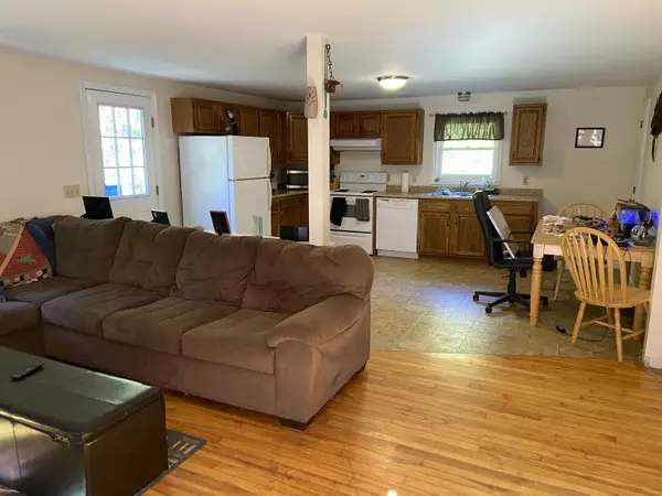 Waldoboro, ME 04572,9 Balsam DR