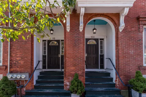 Portland, ME 04101,98-100 India ST