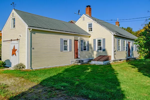 170 Thayer RD, Whitefield, ME 04353