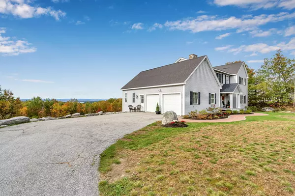 Raymond, ME 04071,83 Tarkiln Hill RD