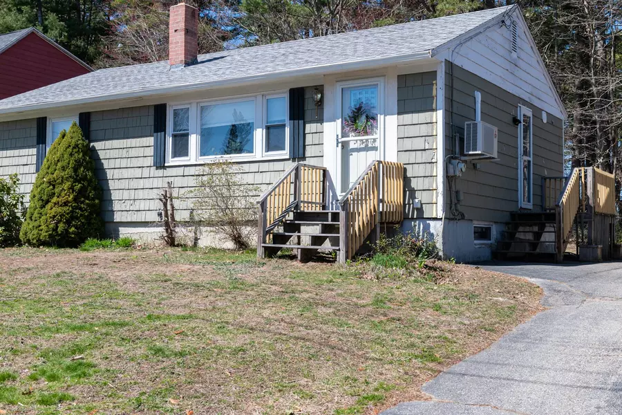 92 Merrymeeting RD, Brunswick, ME 04011