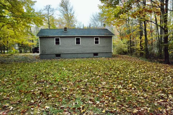 Kenduskeag, ME 04450,563 Clark RD N